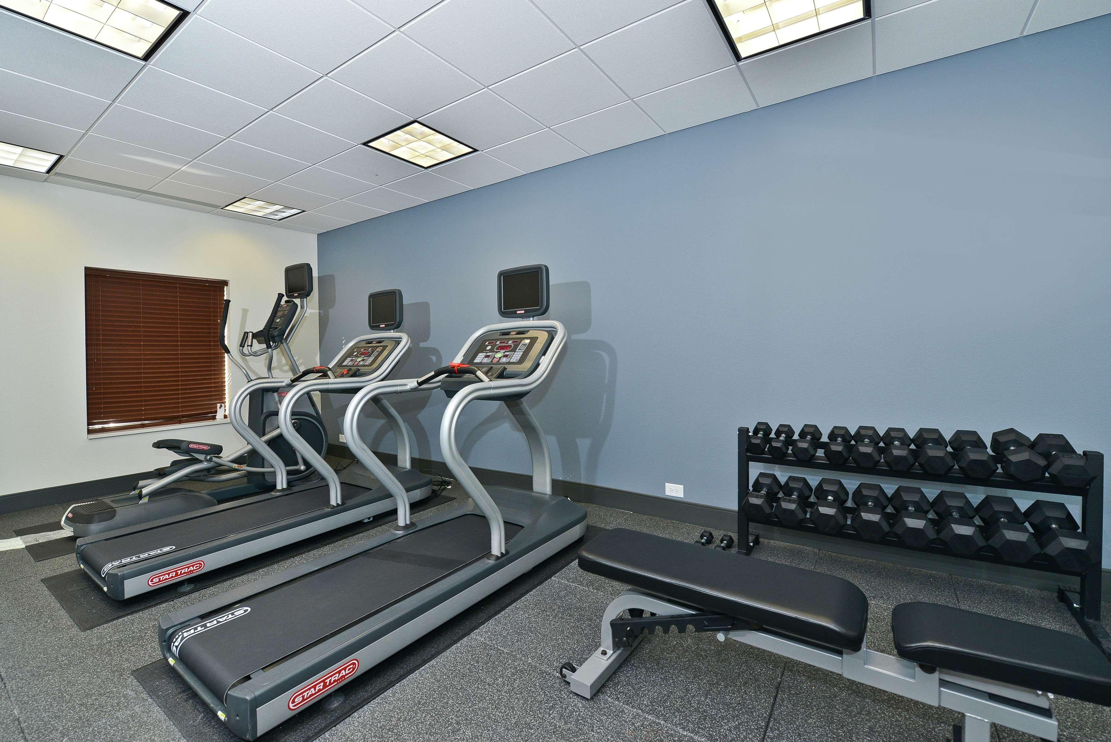 Hampton Inn & Suites Greensboro/Coliseum Area Eksteriør billede